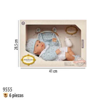 MUÑECA CON ACCESORIOS.