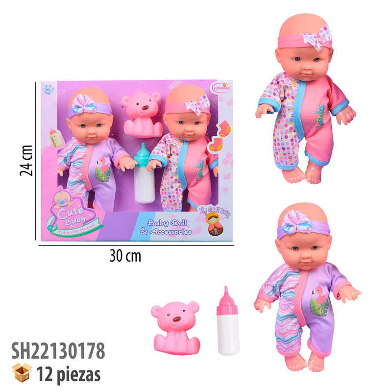 MUÑECA CON ACCESORIOS